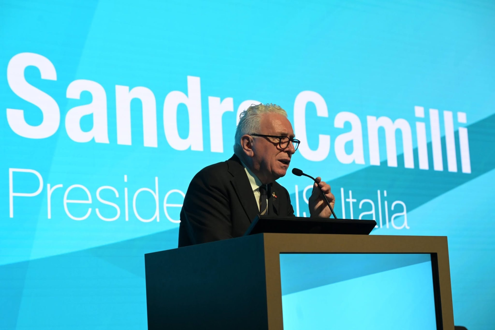 Sandro Camilli, Presidente AIS Italia, interviene alla Convention